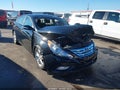 2011 Hyundai Sonata — photo 1 of 21 | VIN 5NPEC4AC0BH095355