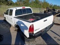 2014 Toyota Tacoma — photo 3 of 16 | VIN 5TFJX4CN0EX040219