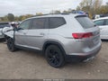 2022 Volkswagen Atlas — photo 3 of 16 | VIN 1V2KP2CA2NC513923