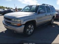 2005 Chevrolet Suburban 1500 — photo 2 of 11 | VIN 3GNFK16Z15G159054