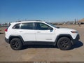 2017 Jeep Cherokee — photo 13 of 16 | VIN 1C4PJMBS0HW589898