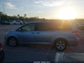 2013 Toyota Sienna — photo 15 of 17 | VIN 5TDKK3DC5DS354849