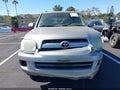2005 Toyota Sequoia — photo 13 of 17 | VIN 5TDZT34A65S252262