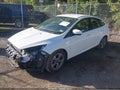 2018 Ford Focus — photo 2 of 14 | VIN 1FADP3FE9JL219689