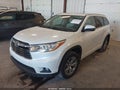 2015 Toyota Highlander — photo 2 of 16 | VIN 5TDJKRFH1FS119925