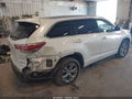 2015 Toyota Highlander — photo 4 of 16 | VIN 5TDJKRFH1FS119925