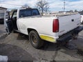 1997 GMC Sierra — photo 3 of 15 | VIN 1GTGC24R4VZ501423