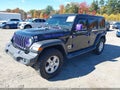 2018 Jeep Wrangler Unlimited — photo 2 of 12 | VIN 1C4HJXDG8JW292527