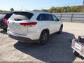 2019 Toyota Highlander — photo 4 of 16 | VIN 5TDJZRFH3KS578282