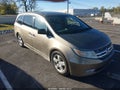 2013 Honda Odyssey — photo 1 of 16 | VIN 5FNRL5H98DB038923