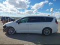 2027 Chrysler Pacifica — photo 14 of 16 | VIN 2C4RC1GG2VR595101