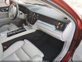 2019 Volvo XC60 — photo 5 of 16 | VIN LYV102DK5KB223572