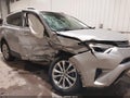 2017 Toyota RAV4 — photo 6 of 18 | VIN 2T3DFREV7HW593811