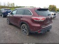 2016 Toyota Highlander — photo 3 of 15 | VIN 5TDJKRFH0GS276220