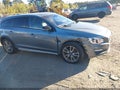 2018 Volvo V60 Cross Country — photo 13 of 16 | VIN YV440MWK9J2054241