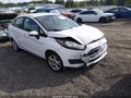 2015 Ford Fiesta — photo 1 of 16 | VIN 3FADP4BJ8FM122739