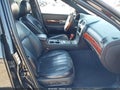 2005 Lincoln LS — photo 5 of 16 | VIN 1LNHM87A35Y608930