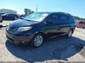 2012 Toyota Sienna — photo 2 of 22 | VIN 5TDYK3DC7CS233183