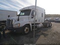2015 Freightliner Cascadia 125 — photo 2 of 20 | VIN 3AKJGLD68FSGP2931