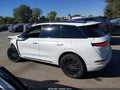 2024 Lincoln Corsair — photo 15 of 17 | VIN 5LMCJ2DA9RUL23471
