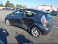 2013 Toyota Prius C — photo 3 of 17 | VIN JTDKDTB39D1055861