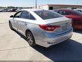 2015 Hyundai Sonata — photo 3 of 11 | VIN 5NPE24AA6FH139284
