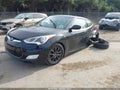 2012 Hyundai Veloster — photo 2 of 12 | VIN KMHTC6ADXCU050440