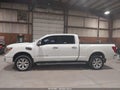 2016 Nissan Titan — photo 14 of 21 | VIN 1N6BA1F40GN514785