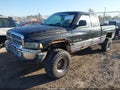 2001 Dodge Ram 1500 — photo 2 of 16 | VIN 3B7HF13Z51G799708