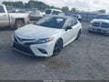 2018 Toyota Camry — photo 2 of 20 | VIN 4T1BZ1HK2JU005040