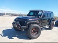 2019 Jeep Wrangler Unlimited — photo 2 of 16 | VIN 1C4HJXFN0KW521036