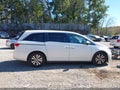 2015 Honda Odyssey — photo 13 of 16 | VIN 5FNRL5H65FB127471