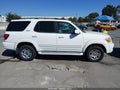 2005 Toyota Sequoia — photo 13 of 16 | VIN 5TDBT44A35S244367