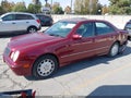 2000 Mercedes-Benz E-Class — photo 2 of 11 | VIN WDBJF65J9YA972496