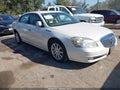 2011 Buick Lucerne — photo 1 of 17 | VIN 1G4HC5EM0BU102005