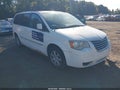 2010 Chrysler Town & Country — photo 1 of 10 | VIN 2A4RR5D14AR289401