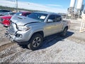 2016 Toyota Tacoma — photo 2 of 17 | VIN 5TFCZ5AN5GX037203