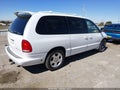 1999 Dodge Grand Caravan — photo 4 of 12 | VIN 1B4GP74L0XB555338