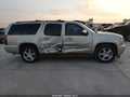 2014 Chevrolet Suburban 1500 — photo 13 of 18 | VIN 1GNSCJE06ER211826