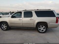 2014 Chevrolet Suburban 1500 — photo 14 of 18 | VIN 1GNSCJE06ER211826