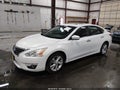 2015 Nissan Altima — photo 2 of 18 | VIN 1N4AL3AP5FN366935