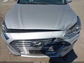 2019 Hyundai Sonata Hybrid — photo 6 of 16 | VIN KMHE24L3XKA091056