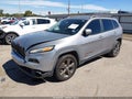 2016 Jeep Cherokee — photo 2 of 16 | VIN 1C4PJLCB1GW256620