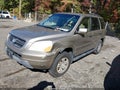 2005 Honda Pilot — photo 2 of 10 | VIN 5FNYF18445B065201
