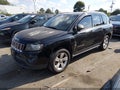 2016 Jeep Compass — photo 2 of 10 | VIN 1C4NJDBB3GD670864