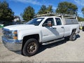 2017 Chevrolet Silverado — photo 2 of 12 | VIN 1GC5CYCG5HZ157079