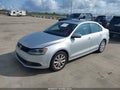 2011 Volkswagen Jetta — photo 2 of 11 | VIN 3VWDX7AJ9BM303630