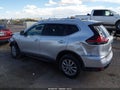2018 Nissan Rogue — photo 15 of 17 | VIN KNMAT2MT8JP548039