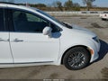 2017 Chrysler Pacifica — photo 19 of 21 | VIN 2C4RC1BG1HR759899
