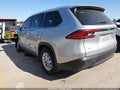 2024 Toyota Highlander — photo 3 of 16 | VIN 5TDAAAB55RS023686